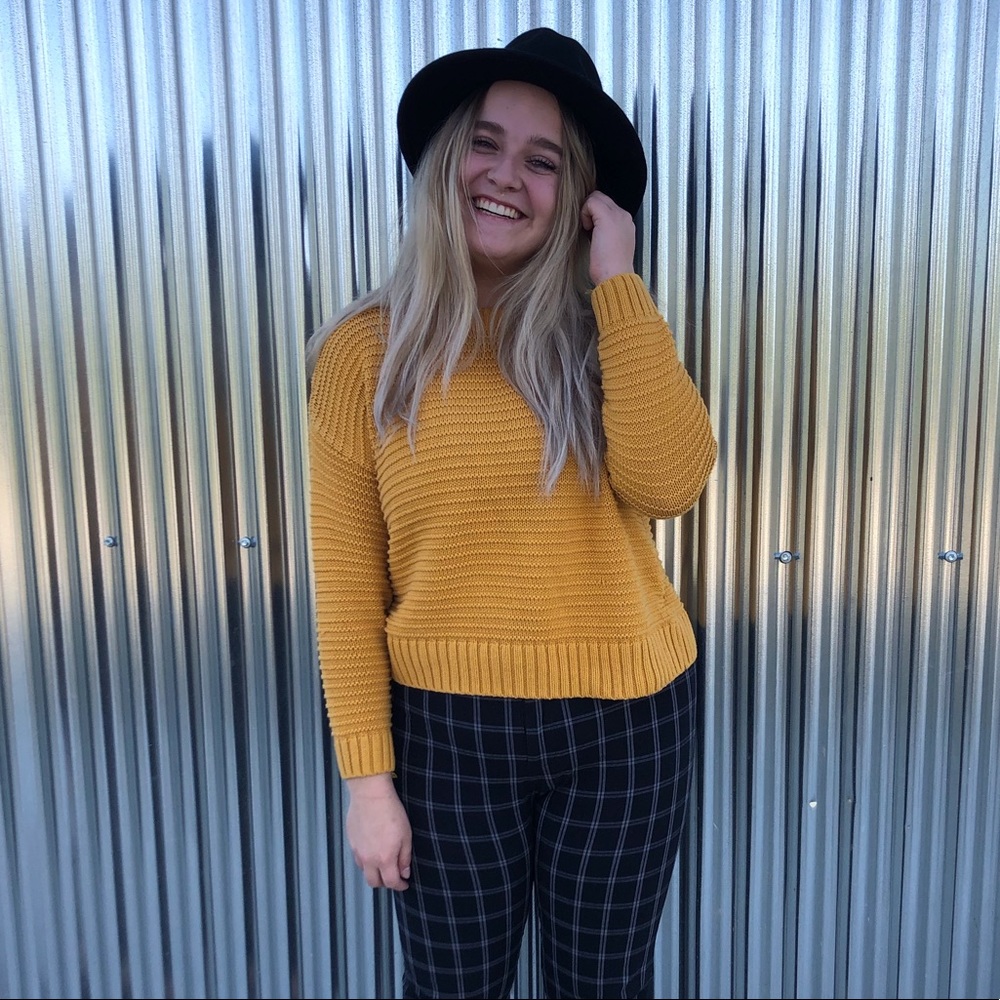 Meet your Posher, Shea